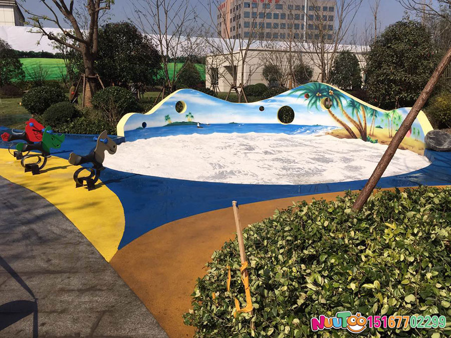 玩游樂園的海盜船，應(yīng)該注意什么呢？