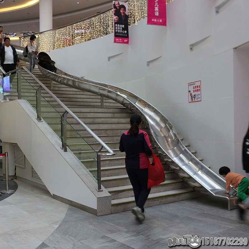 不銹鋼滑梯未來市場發(fā)展會怎樣？